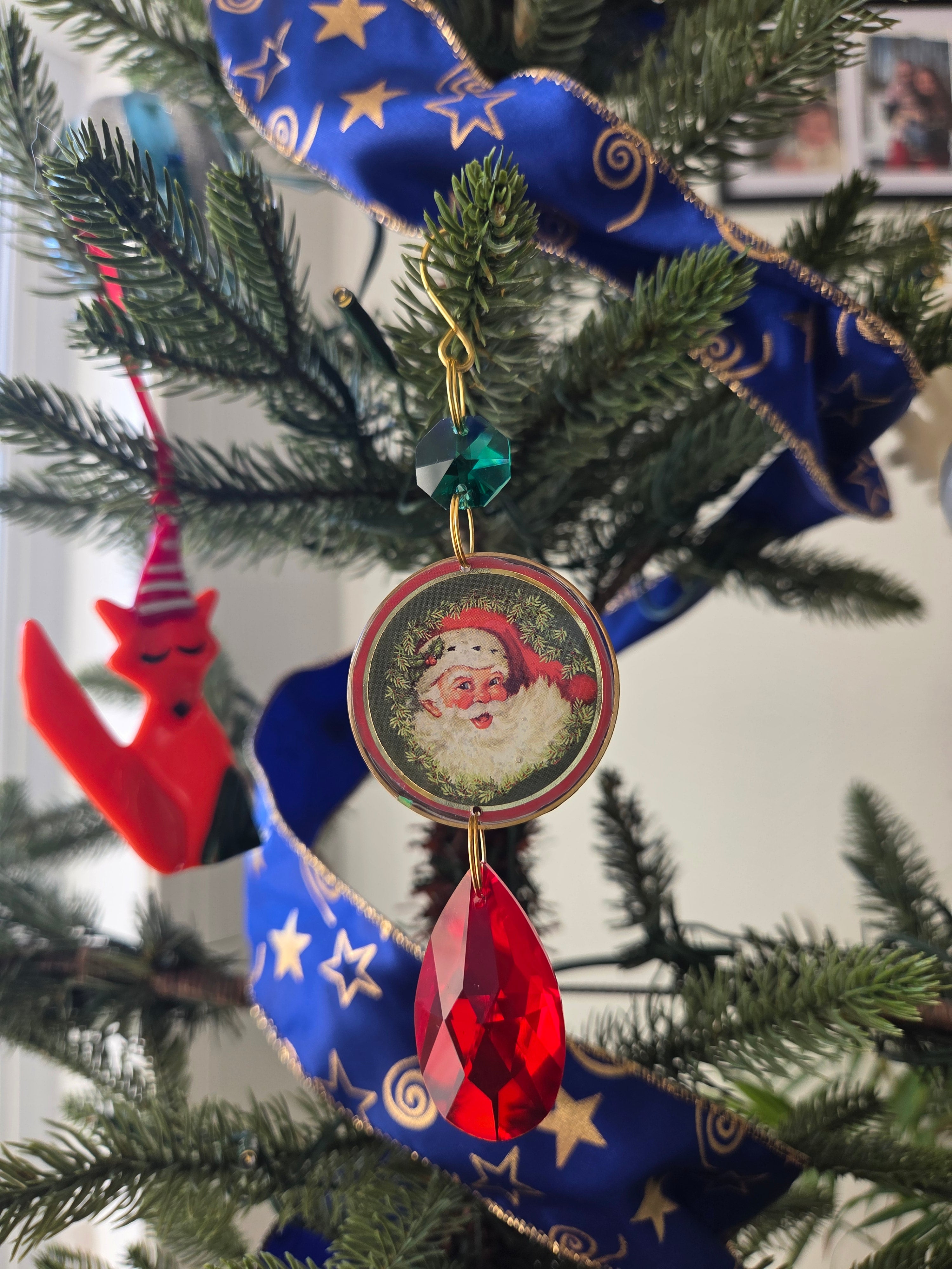 Père Noël brillant rouge